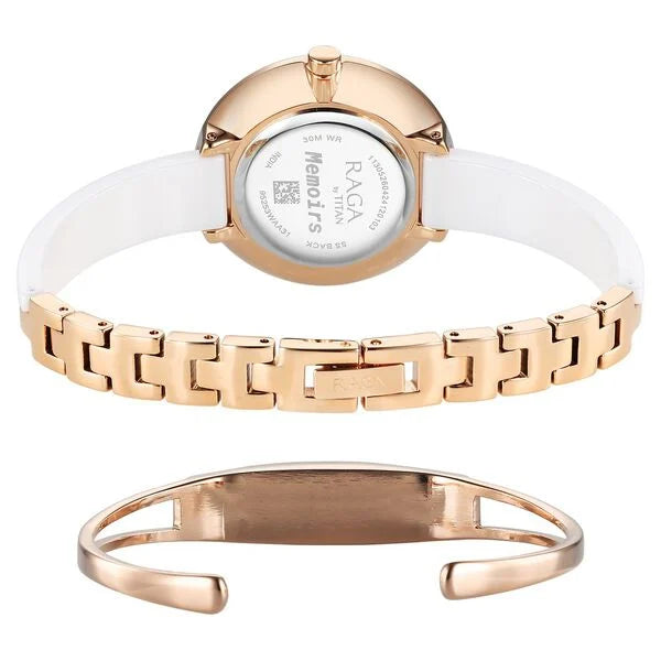 Titan 95253KD01F Watch