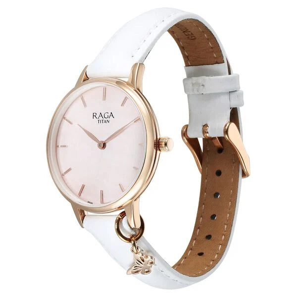 Titan 95274WL03 Watch