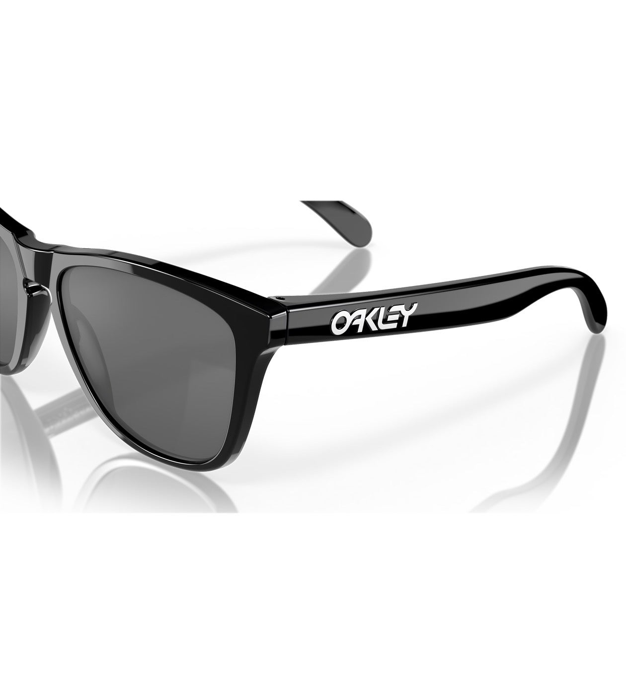 Oakley 0o9013 Frogskins Sunglasses