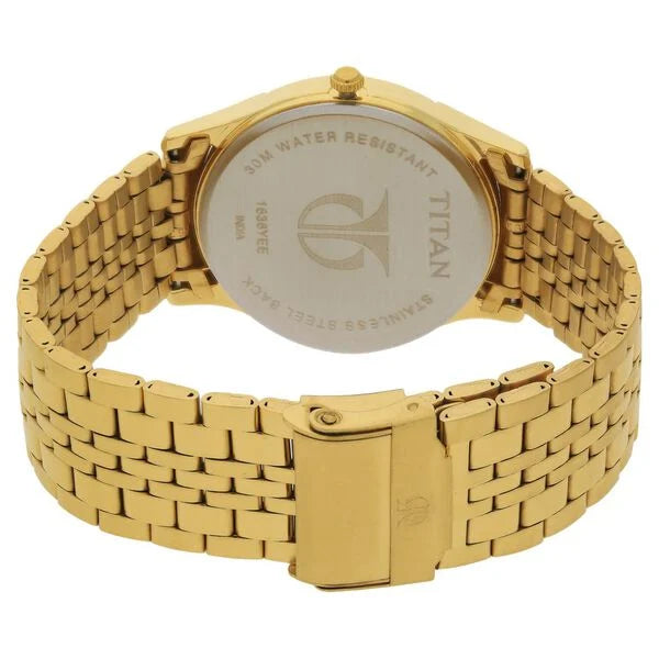 Titan NS1636M01 Watch